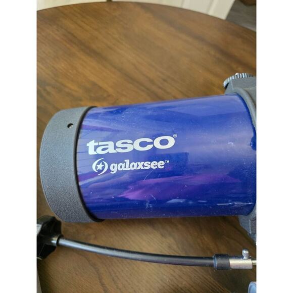 Tasco Galaxsee 40-114675 Telescope With Tripod & Accessories - Picture 12 of 16